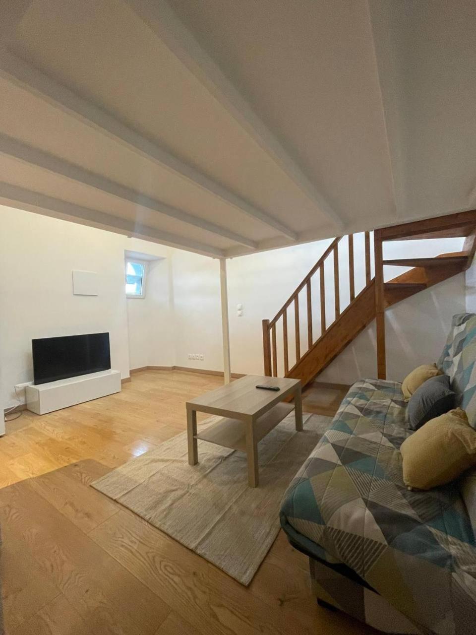 Tres Cosy, En Plein Centre-ville, Proximite Plage, Centre Apartment Nice